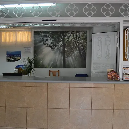 Monterrey Apartment *